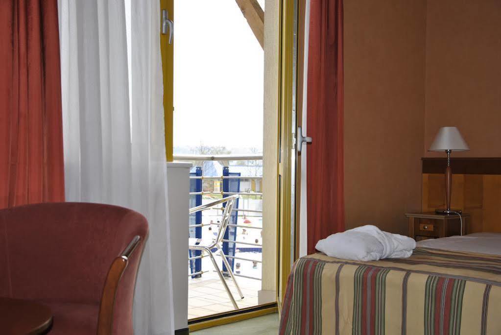 Vitalmed Hotel Sárvár Exteriör bild